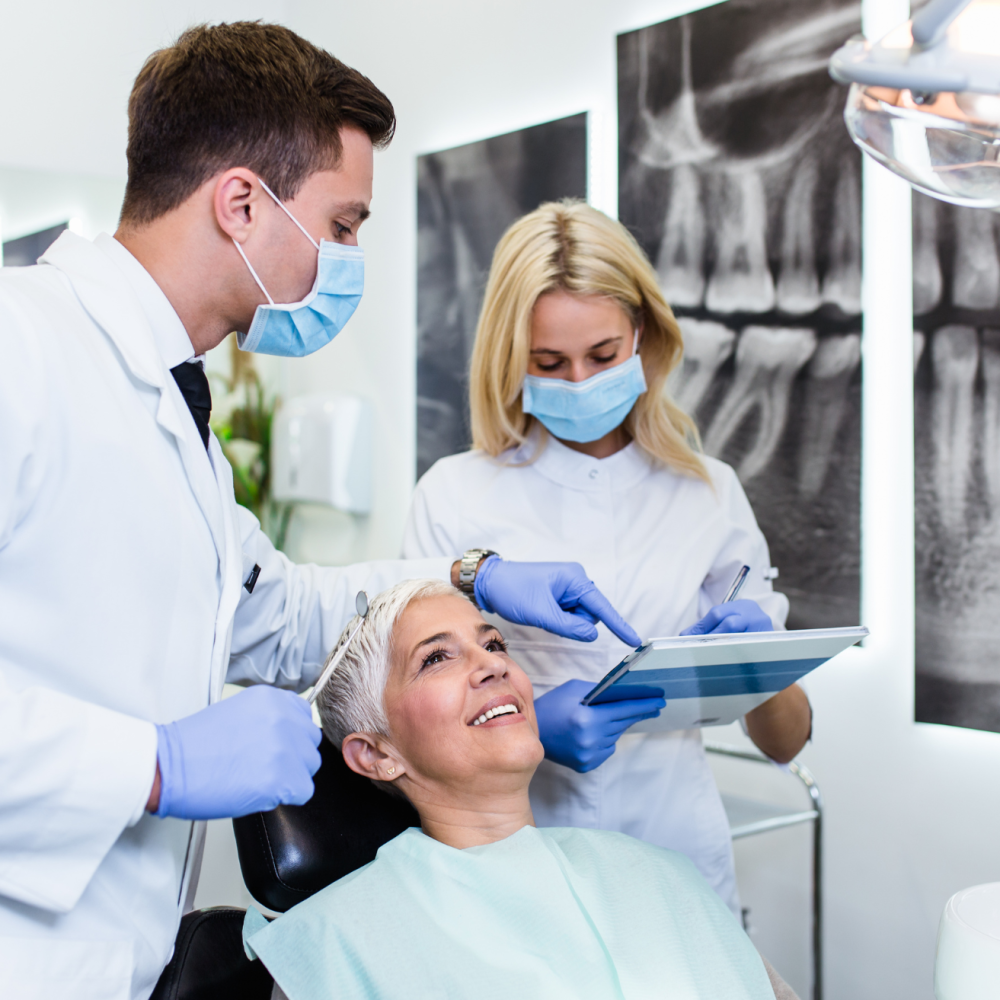 Initial-Consultation-for-Dental-Implants-What-to-Expect-and-How-to-Prepare